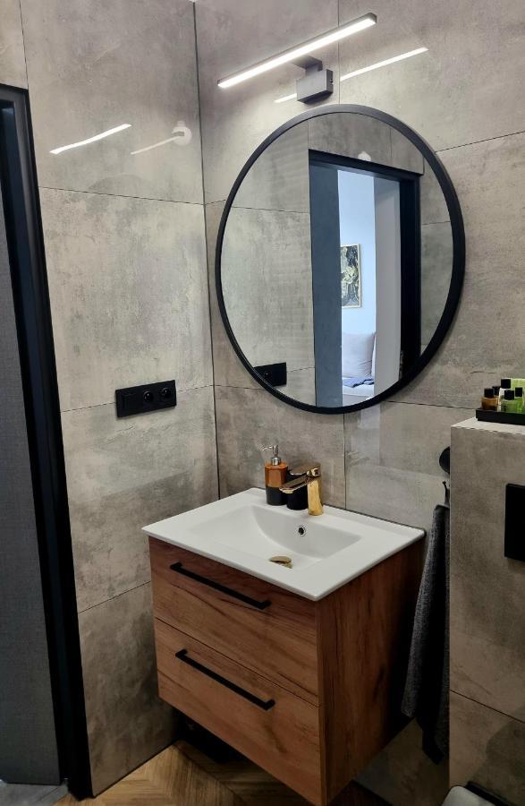קרקוב Apartament Miodowa Street Parking Free מראה חיצוני תמונה