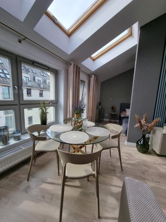 קרקוב Apartament Miodowa Street Parking Free מראה חיצוני תמונה